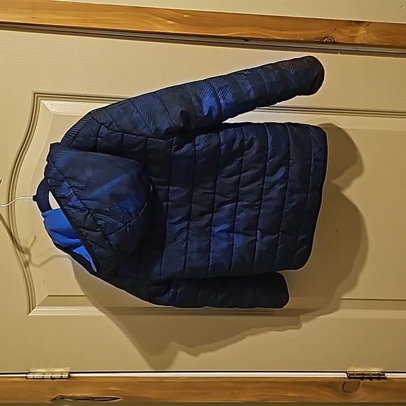 Under Armour Reversible boys jacket missing size tag 6T - Picture 2 of 6